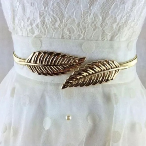 Last 1 ‼️ Gold Leaf Belt - Picture 3 of 8